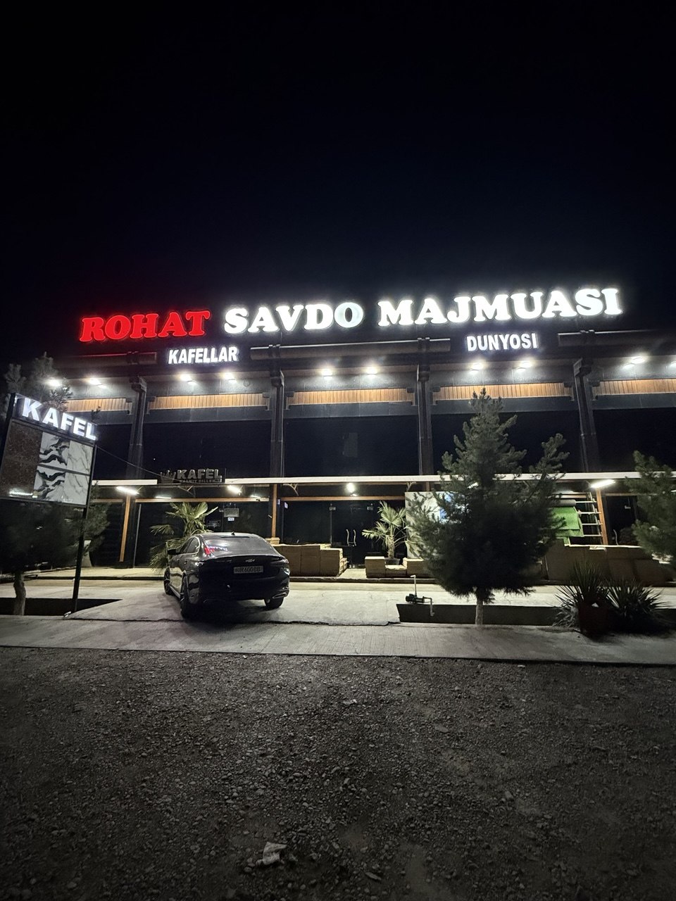 Rohat Savdo Majmuasi tunda